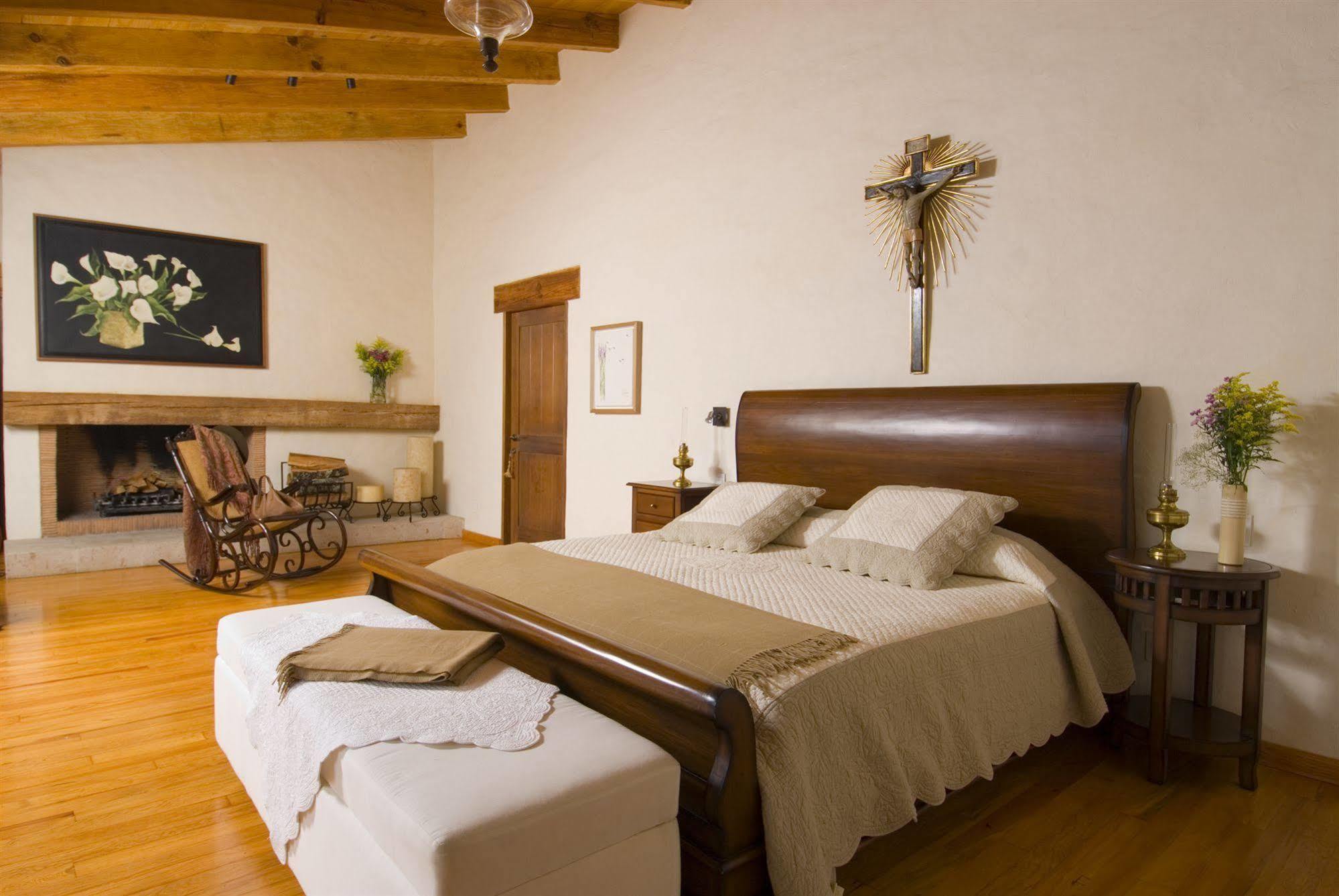 San Bernardo Hotel & Spa Тапалпа Екстериор снимка