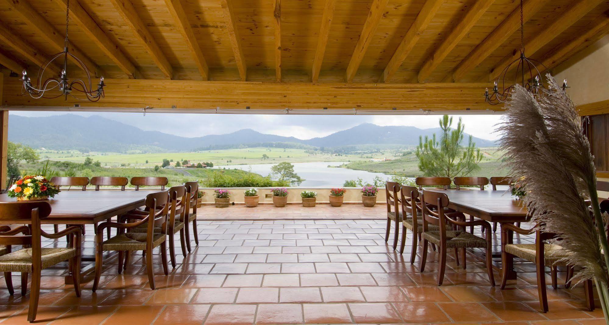San Bernardo Hotel & Spa Тапалпа Екстериор снимка